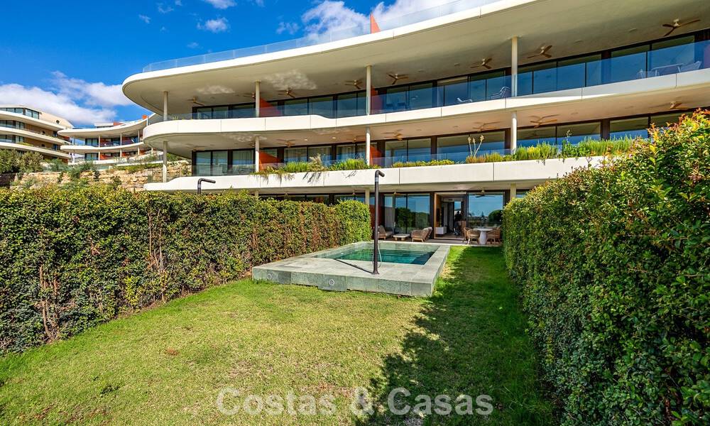 Apartamento en planta baja de alta calidad con jardín privado y piscina en venta en Fuengirola, Costa del Sol 796590