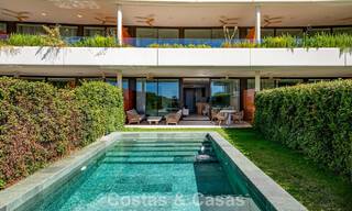 Apartamento en planta baja de alta calidad con jardín privado y piscina en venta en Fuengirola, Costa del Sol 796592 