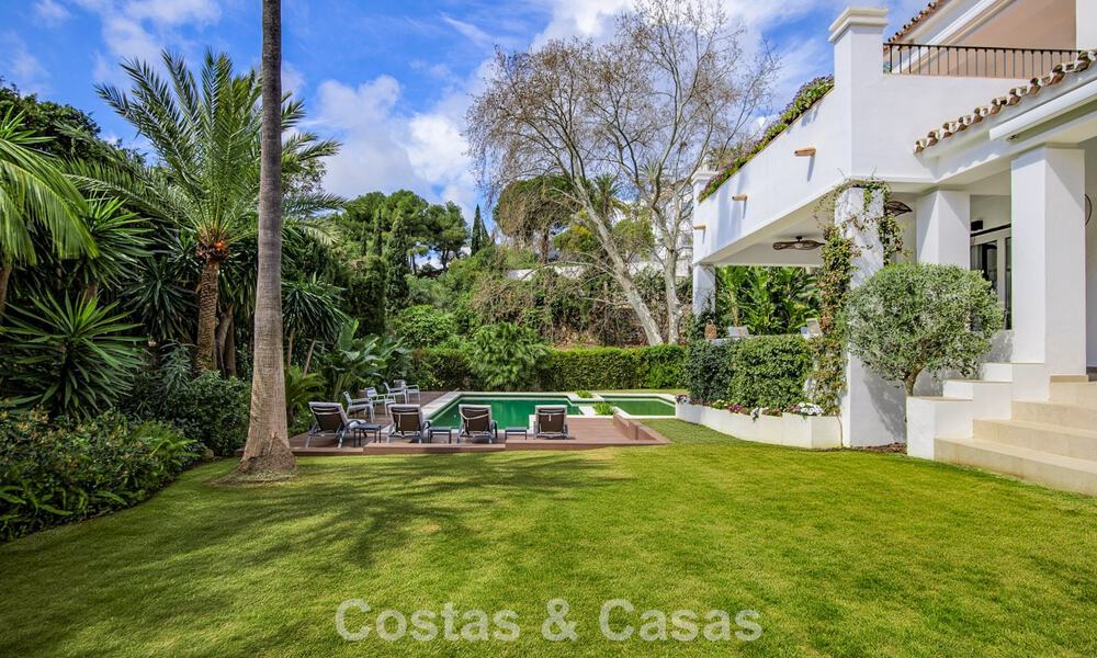 Elegante villa de lujo con total privacidad en venta en la Milla de Oro de Marbella 796647