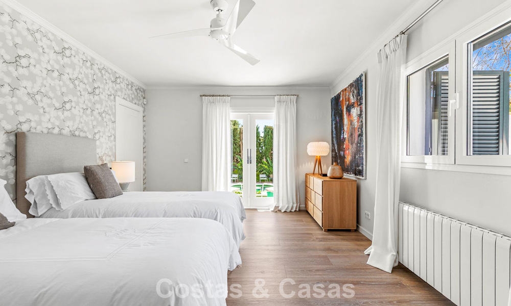 Elegante villa de lujo con total privacidad en venta en la Milla de Oro de Marbella 796666