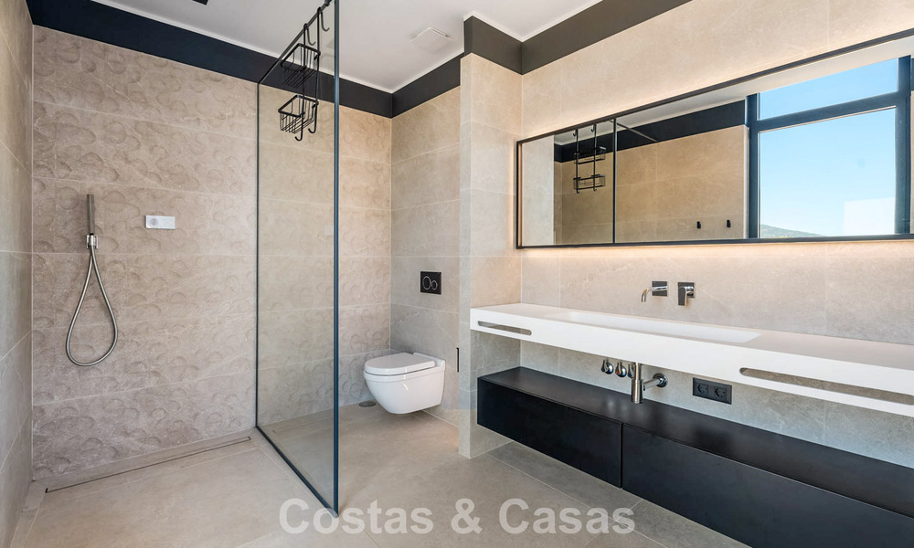 Villa moderna, nueva y de última generación en venta cerca de un campo de golf en Mijas, Costa del Sol 796678