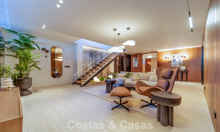 Villa de lujo exclusiva y moderna en venta a pocos pasos de la playa en el Este de Marbella 796912 