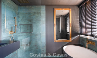 Amplio apartamento con vistas panorámicas al golf y al mar en venta en Nueva Andalucía, Marbella 796923 