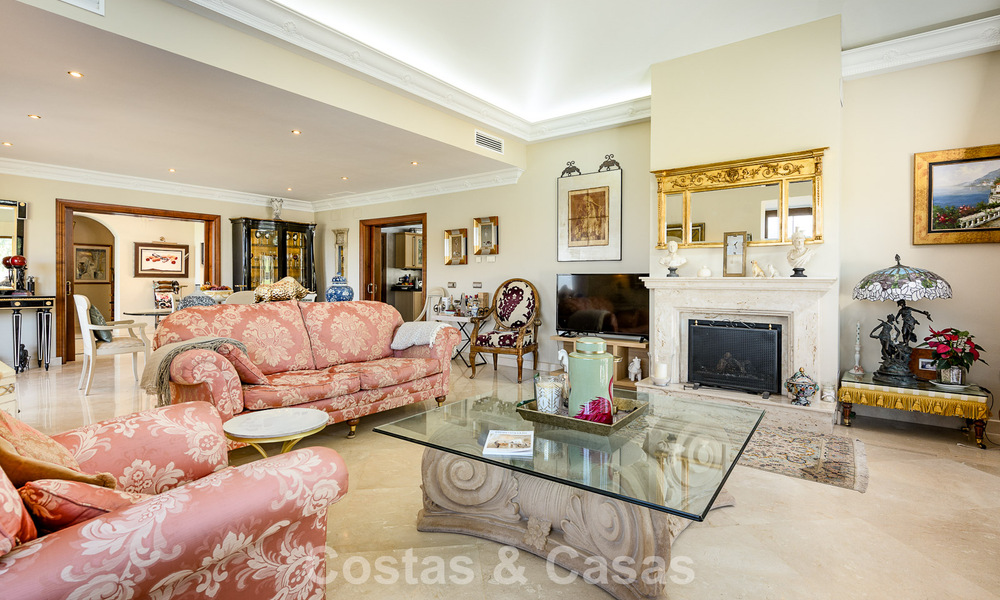 Villa mediterránea en primera línea de golf con vistas panorámicas en venta en La Cala Golf Resort, Mijas Costa 796472