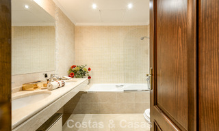 Villa mediterránea en primera línea de golf con vistas panorámicas en venta en La Cala Golf Resort, Mijas Costa 796477 