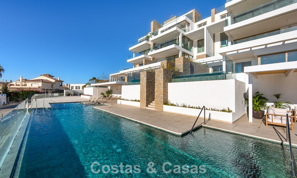 Listo para entrar a vivir! Lujosos apartamentos modernos con vistas panorámicas al mar en venta en Mijas, en la Costa del Sol 797094