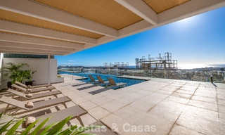 Listo para entrar a vivir! Lujosos apartamentos modernos con vistas panorámicas al mar en venta en Mijas, en la Costa del Sol 797095 