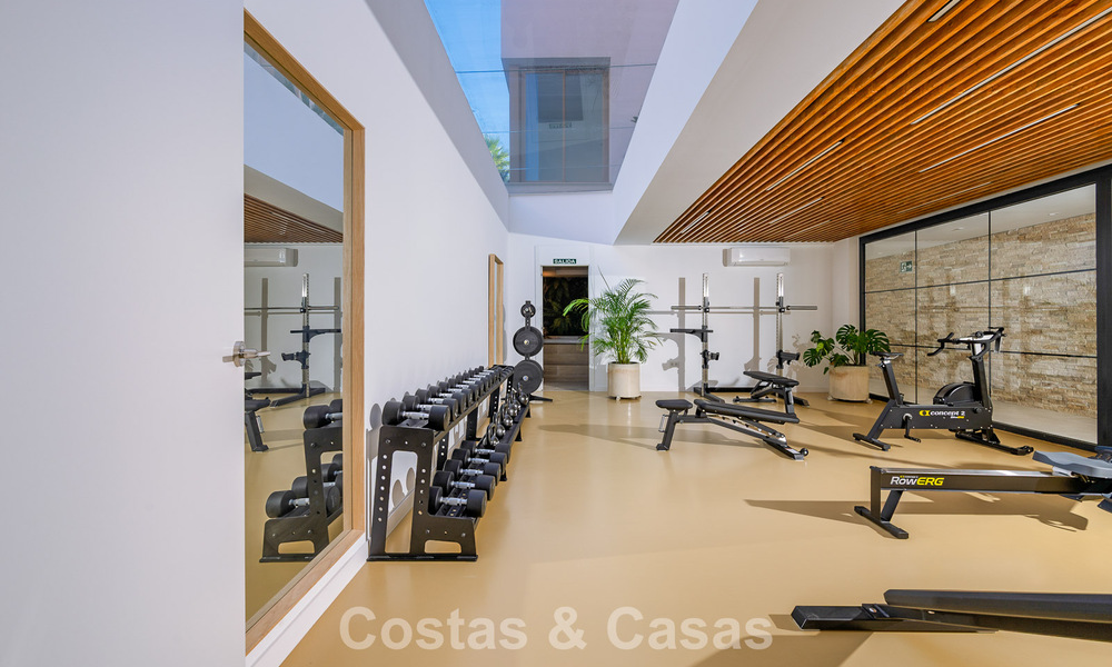 Listo para entrar a vivir! Lujosos apartamentos modernos con vistas panorámicas al mar en venta en Mijas, en la Costa del Sol 797098