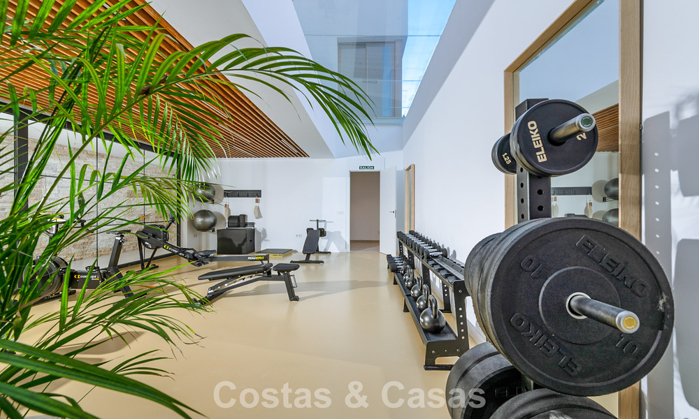 Listo para entrar a vivir! Lujosos apartamentos modernos con vistas panorámicas al mar en venta en Mijas, en la Costa del Sol 797099