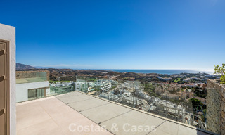 Listo para entrar a vivir! Lujosos apartamentos modernos con vistas panorámicas al mar en venta en Mijas, en la Costa del Sol 797116 