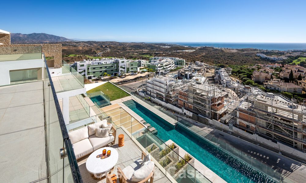 Listo para entrar a vivir! Lujosos apartamentos modernos con vistas panorámicas al mar en venta en Mijas, en la Costa del Sol 797117