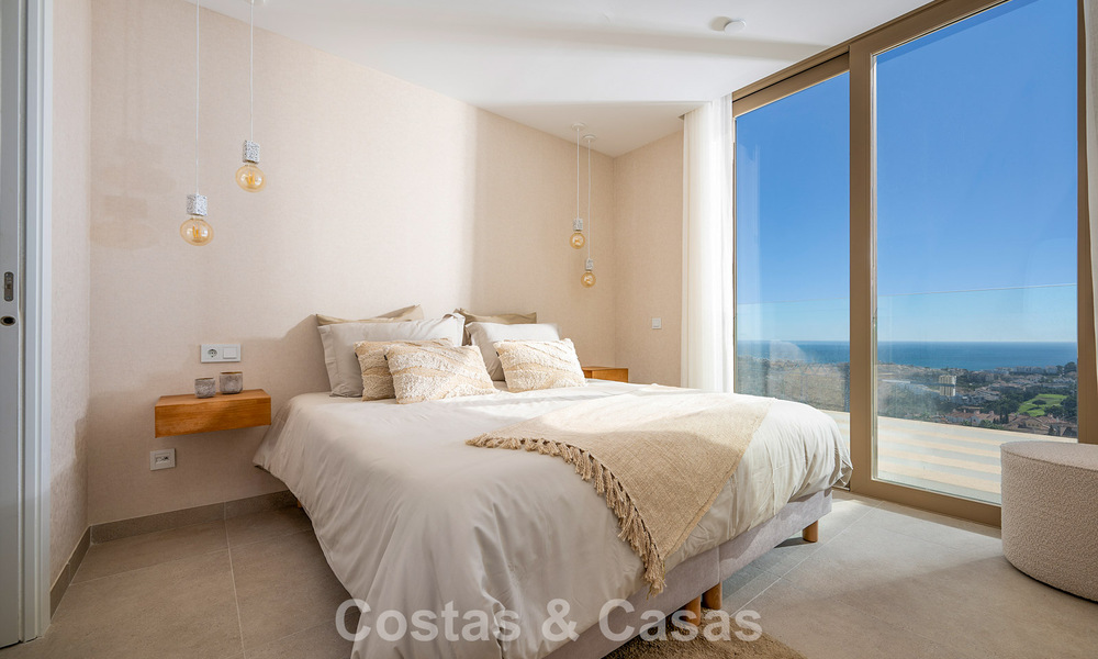 Listo para entrar a vivir! Lujosos apartamentos modernos con vistas panorámicas al mar en venta en Mijas, en la Costa del Sol 797125