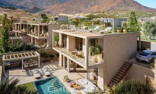 Villas modernas de nueva construcción en venta en primera línea de golf, cerca del centro de Estepona 796960 