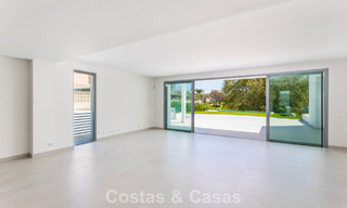 Lujosa villa pareada en venta cerca de servicios en Guadalmina Golf y San Pedro centro, Marbella 797176 