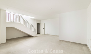 Lujosa villa pareada en venta cerca de servicios en Guadalmina Golf y San Pedro centro, Marbella 797179 