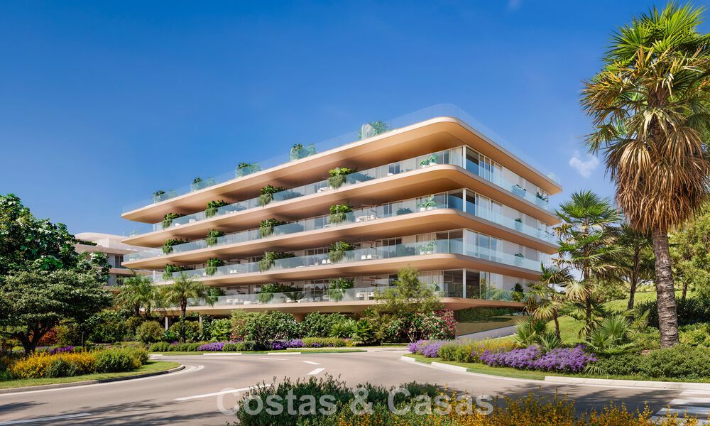 Lanzamiento! Apartamentos de lujo vanguardistas en venta con vistas al mar, a un paso de la playa y del paseo marítimo en Estepona 797183