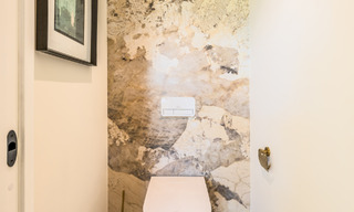 Elegante apartamento reformado en venta a poca distancia de la playa en la Nueva Milla de Oro entre Marbella y Estepona 797213 