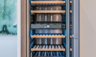 Elegante apartamento reformado en venta a poca distancia de la playa en la Nueva Milla de Oro entre Marbella y Estepona 797215 