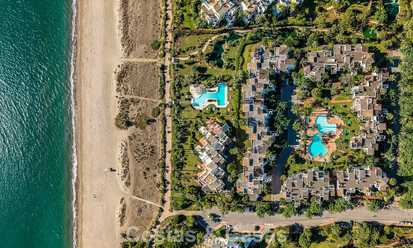 Elegante apartamento reformado en venta a poca distancia de la playa en la Nueva Milla de Oro entre Marbella y Estepona 797229