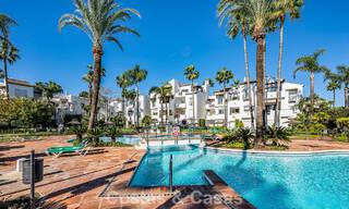 Elegante apartamento reformado en venta a poca distancia de la playa en la Nueva Milla de Oro entre Marbella y Estepona 797231 