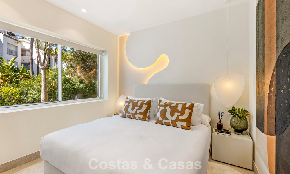 Elegante apartamento reformado en venta a poca distancia de la playa en la Nueva Milla de Oro entre Marbella y Estepona 797239