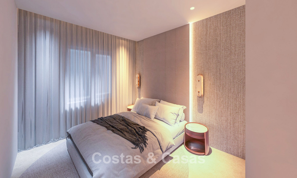 Ático en venta en un complejo de cinco estrellas en primera línea de playa en la New Golden Mile entre Marbella y Estepona 797285