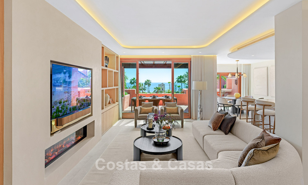 Ático en venta en un complejo de cinco estrellas en primera línea de playa en la New Golden Mile entre Marbella y Estepona 797751