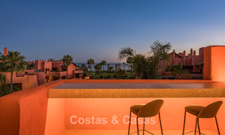 Ático en venta en un complejo de cinco estrellas en primera línea de playa en la New Golden Mile entre Marbella y Estepona 797759 