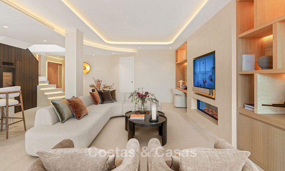 Ático en venta en un complejo de cinco estrellas en primera línea de playa en la New Golden Mile entre Marbella y Estepona 797764