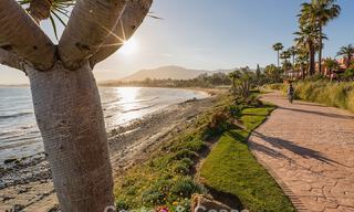 Ático en venta en un complejo de cinco estrellas en primera línea de playa en la New Golden Mile entre Marbella y Estepona 797802 