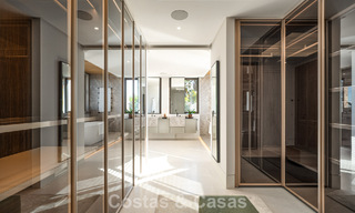 Sofisticada villa de lujo en venta en una exclusiva y tranquila urbanización cerrada en la Milla de Oro de Marbella 798030 