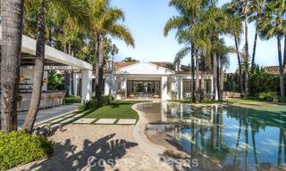 Exclusiva villa de lujo con espectacular piscina interior en venta en Nueva Andalucía, Marbella 798060 