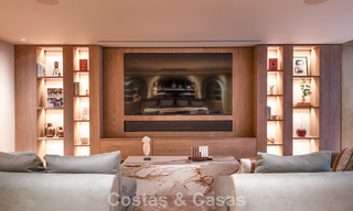 Exclusiva villa de lujo con espectacular piscina interior en venta en Nueva Andalucía, Marbella 798069 