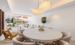 Casa adosada renovada en venta en la Milla de Oro, a poca distancia de la playa y de Puente Romano, Marbella 797319 