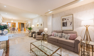 Exclusivo apartamento en venta a 150m de la playa cerca de Puerto Banús, Marbella 797158 