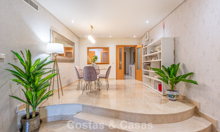 Exclusivo apartamento en venta a 150m de la playa cerca de Puerto Banús, Marbella 797160 