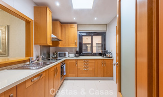 Exclusivo apartamento en venta a 150m de la playa cerca de Puerto Banús, Marbella 797161 