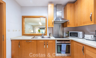 Exclusivo apartamento en venta a 150m de la playa cerca de Puerto Banús, Marbella 797162 