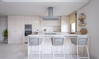 Apartamentos modernos de obra nueva con vistas espectaculares en venta cerca de Marbella, en la Costa del Sol 797146 