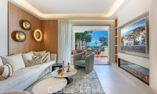 Apartamento de lujo con vistas al mar en primera línea de playa en la New Golden Mile entre Marbella y Estepona 797409 