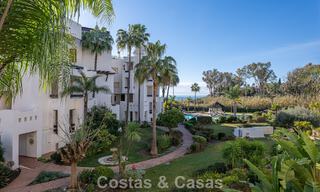 Apartamento de lujo con vistas al mar en primera línea de playa en la New Golden Mile entre Marbella y Estepona 797462 