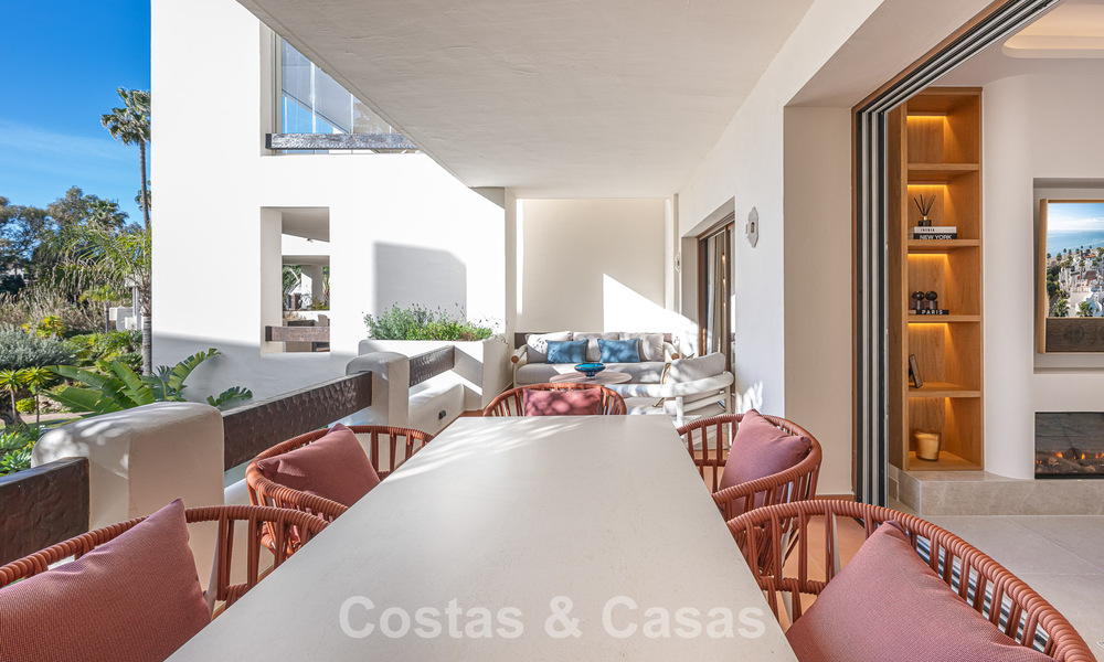Apartamento de lujo con vistas al mar en primera línea de playa en la New Golden Mile entre Marbella y Estepona 797463