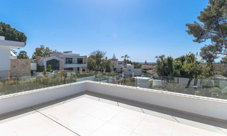 Villa de lujo moderna lista para entrar a vivir con piscina privada en venta en San Pedro, Marbella 797500 