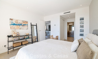 Ático de lujo prestigioso con vistas panorámicas al mar y al golf en venta en Marbella - Benahavís 797530 