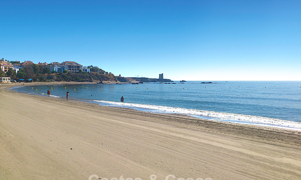 Apartamentos contemporáneos de lujo de obra nueva con encantadoras vistas al mar en venta en Manilva, Costa del Sol 797572