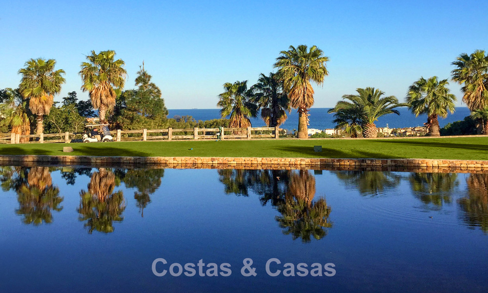 Apartamentos contemporáneos de lujo de obra nueva con encantadoras vistas al mar en venta en Manilva, Costa del Sol 797578