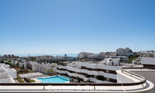 Ático de lujo moderno con amplia terraza en la azotea en venta cerca del centro de Estepona 797662 