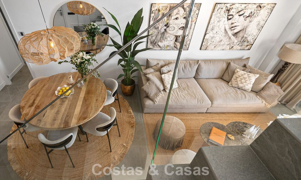 Ático de lujo moderno con amplia terraza en la azotea en venta cerca del centro de Estepona 797674