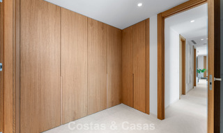 Ático de lujo luminoso y contemporáneo en venta con vistas al mar en las colinas de La Quinta Resort en Marbella - Benahavís 797682 