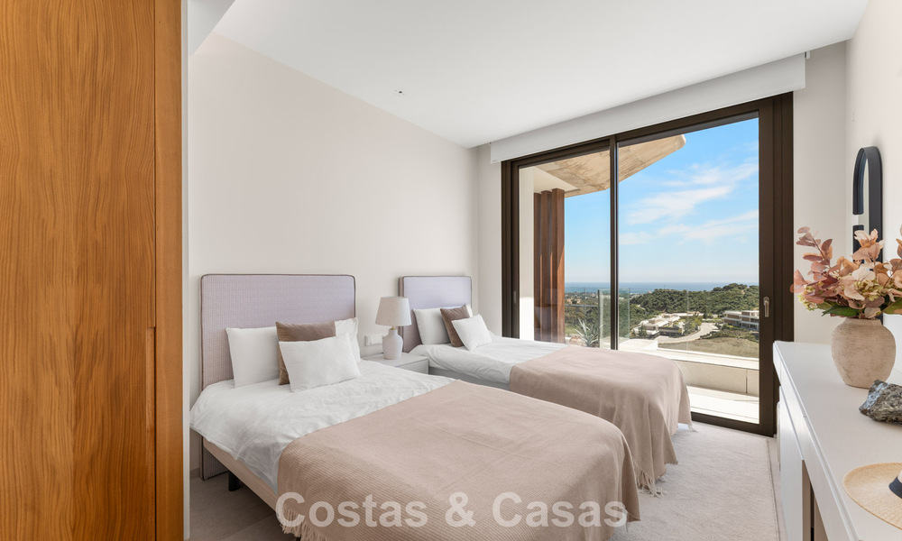 Ático de lujo luminoso y contemporáneo en venta con vistas al mar en las colinas de La Quinta Resort en Marbella - Benahavís 797692